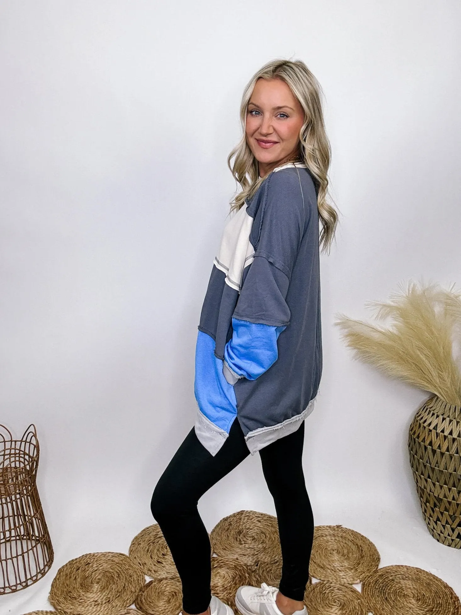 Blue Colorblock Oversized Sweatshirt with Pockets