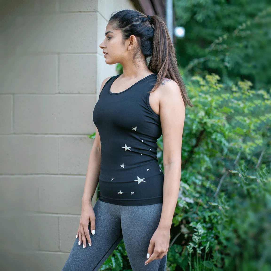 Final Sale Seamless Black Star Activewear Tank