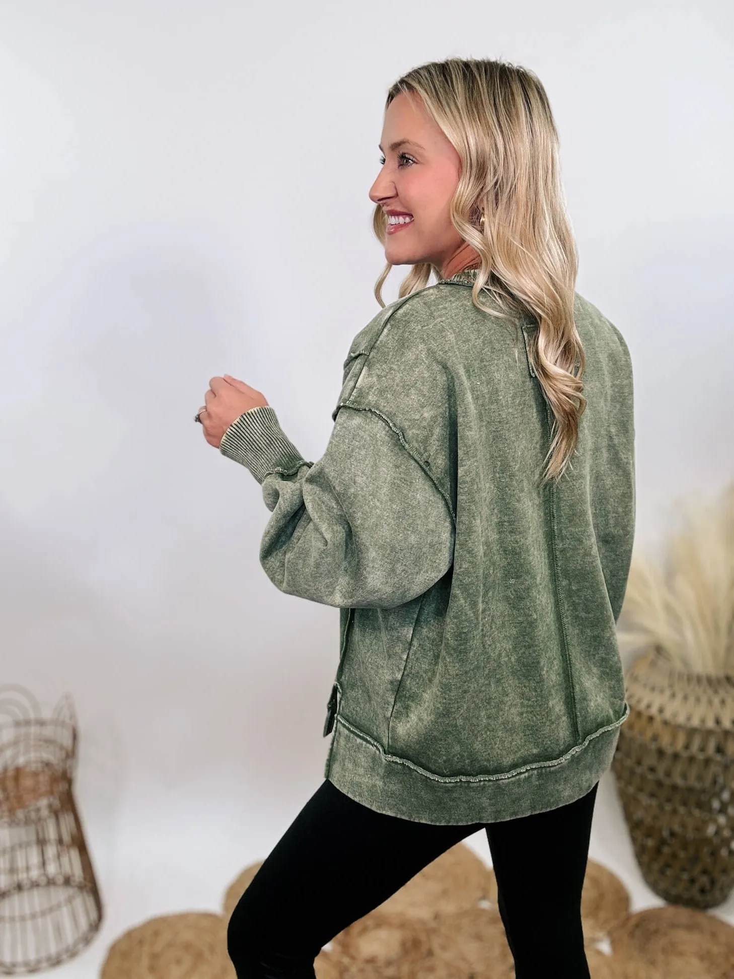 Green Acid Washed Exposed Seam Fleece Sweatshirt Pullover