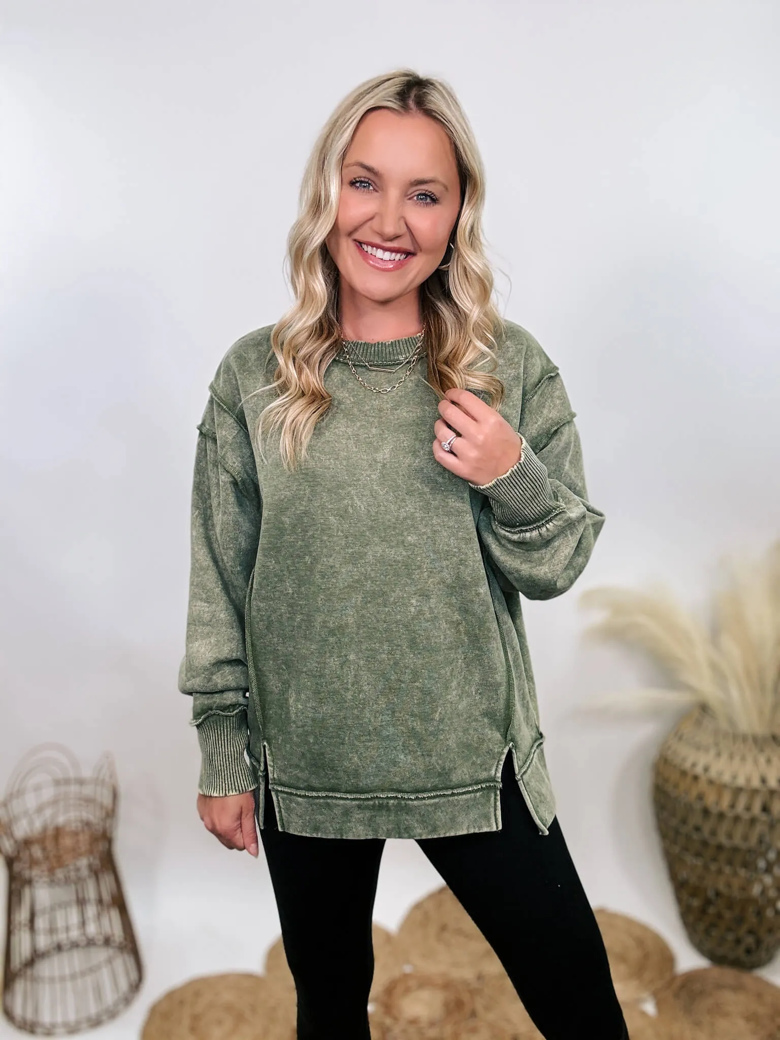 Green Acid Washed Exposed Seam Fleece Sweatshirt Pullover