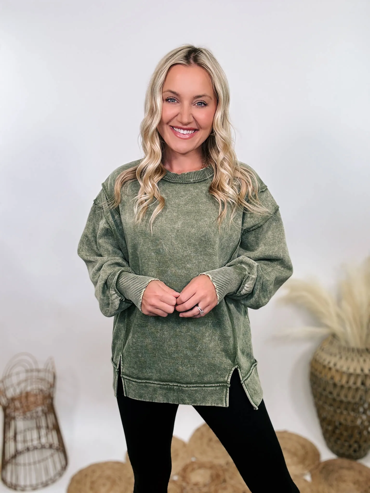 Green Acid Washed Exposed Seam Fleece Sweatshirt Pullover