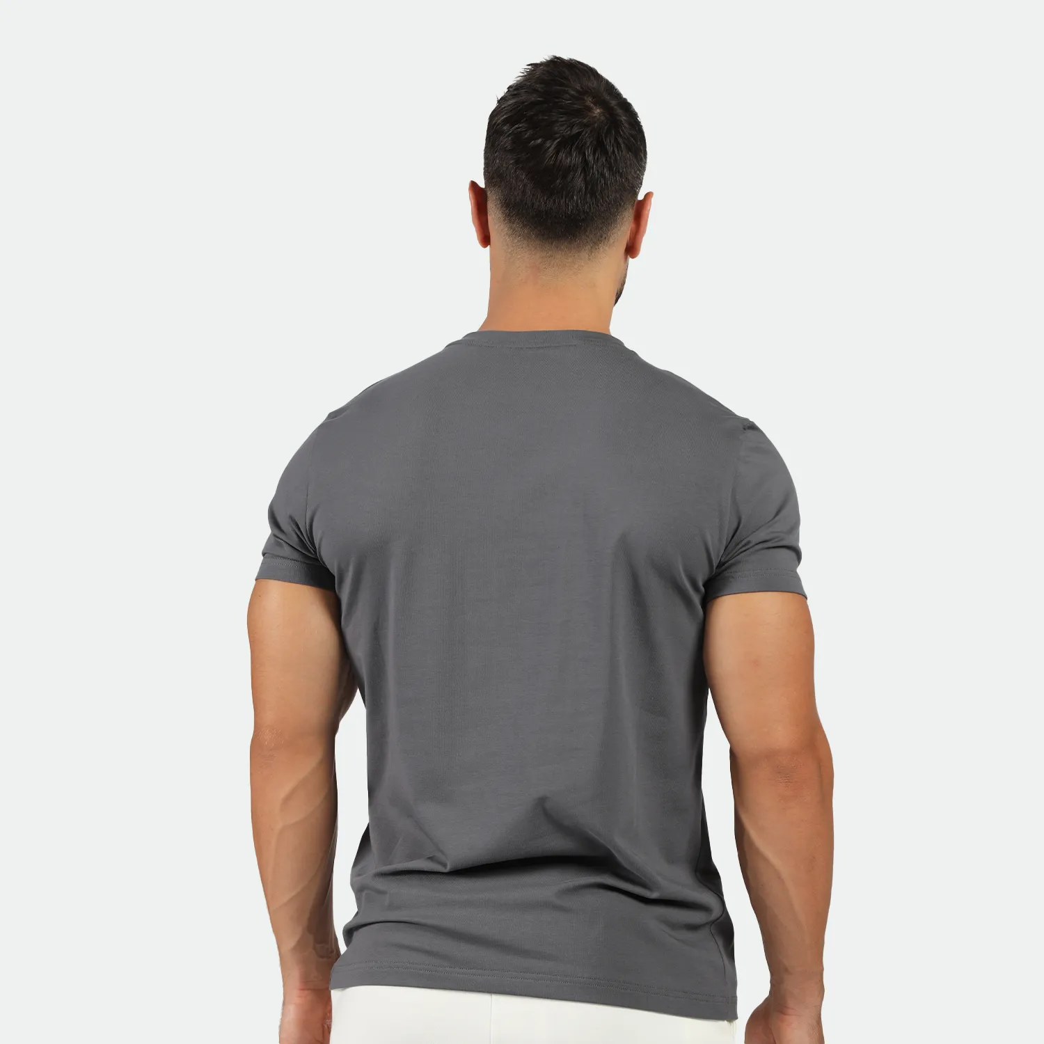 MEN-GO-BEYOND-VITAL-T-SHIRT (MAGNET-DARK-GREY)