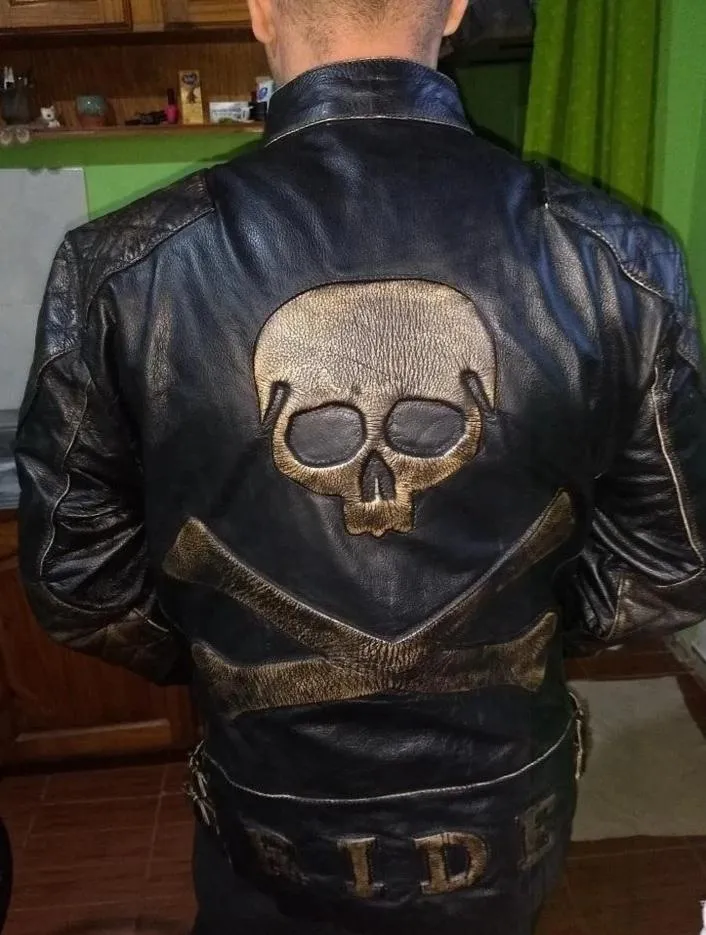 Men's Skull Crossbones Genuine Leather Motorcycle Jacket